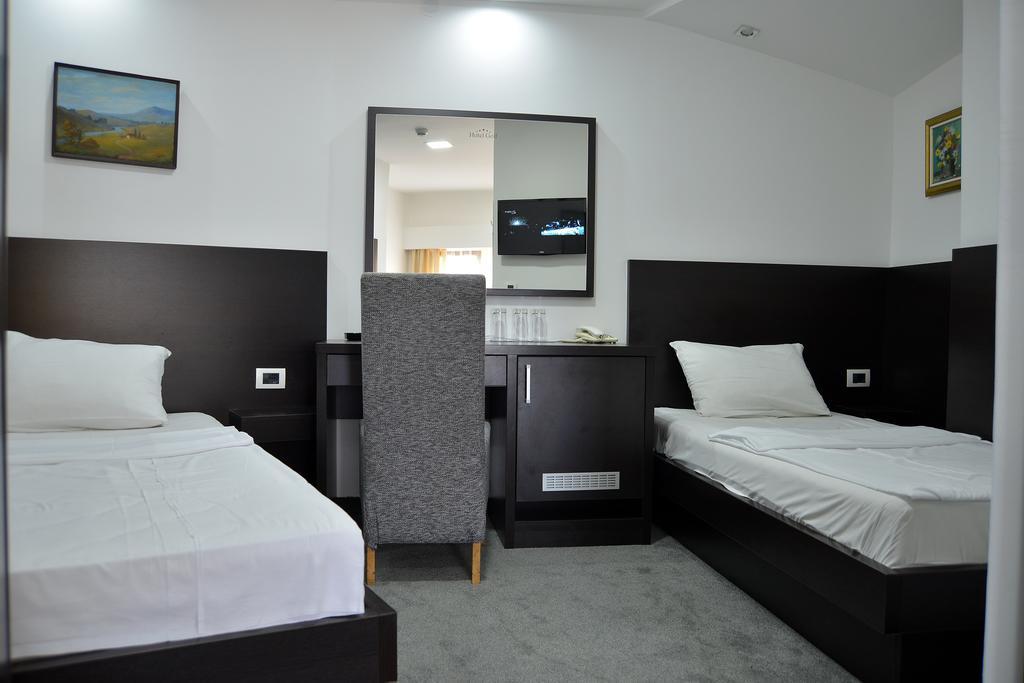 Hotel Golf ครูเชวัซ ห้อง รูปภาพ